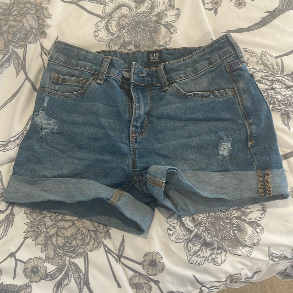 Girl’s Ripped Denim Jeans
